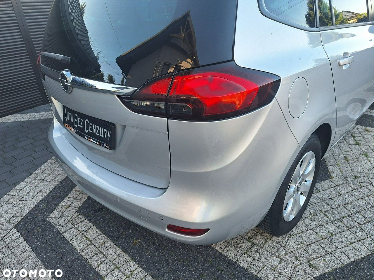 Opel Zafira - 33