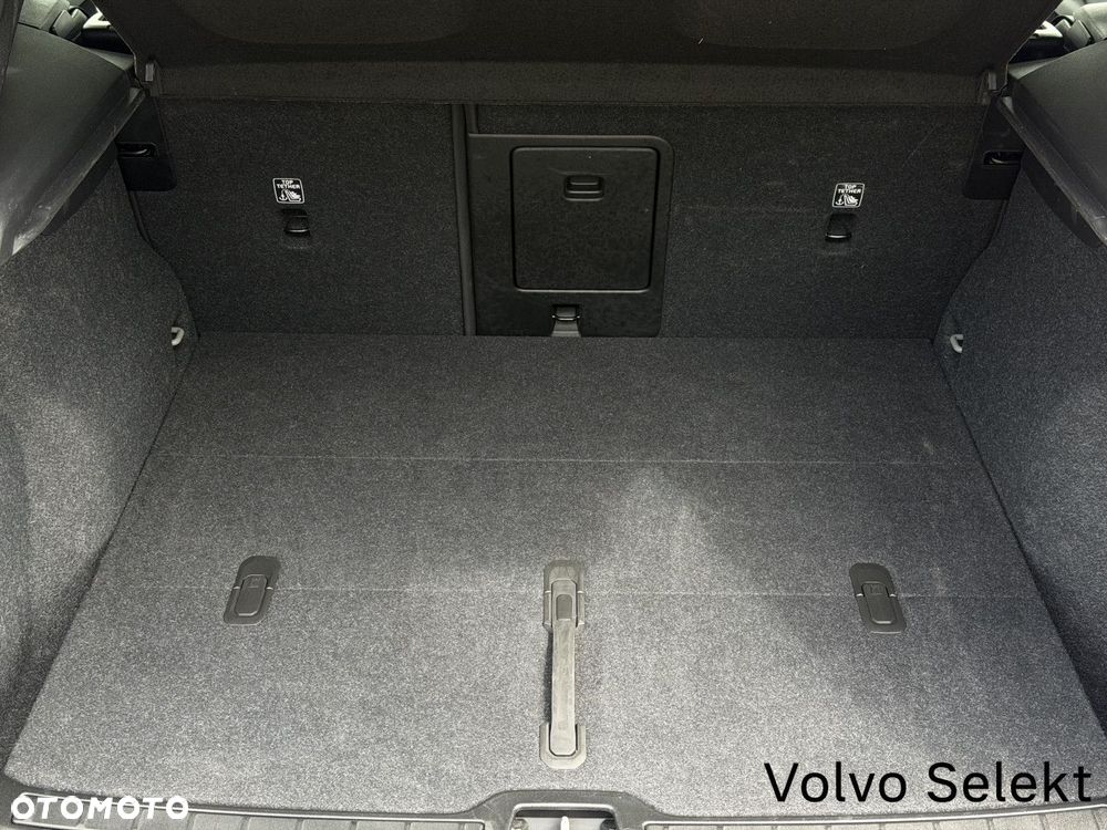 Volvo XC 40 - 11