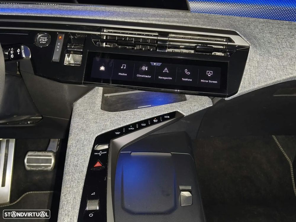 Peugeot E-5008 - 35