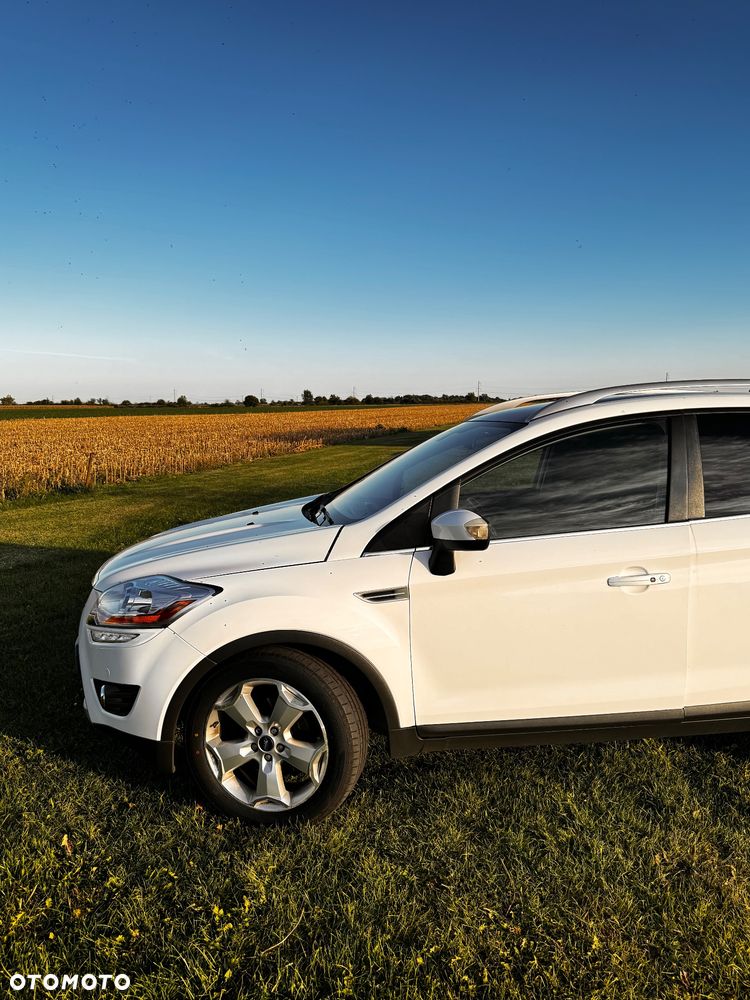 Ford Kuga 2.0 TDCi 4x4 Titanium - 8