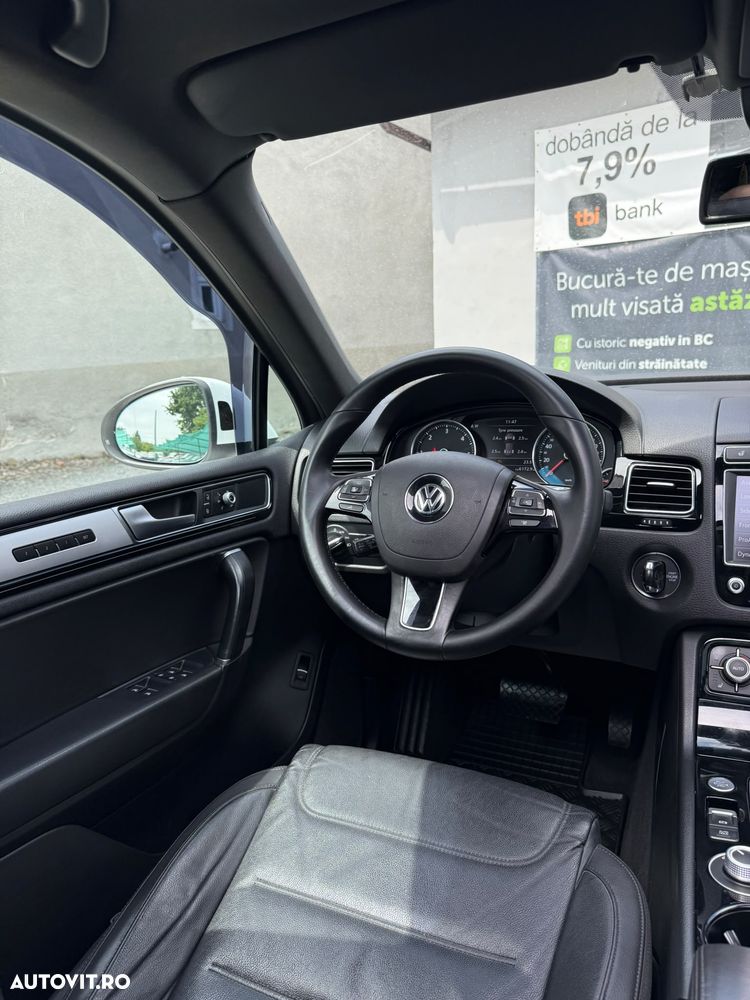 Volkswagen Touareg - 8