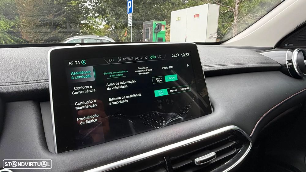 MG EHS 1.5 T-GDI Plug-in Hybrid Luxury - 19