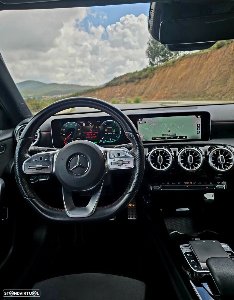 Mercedes-Benz A 250 e 8G-DCT AMG Line - 10