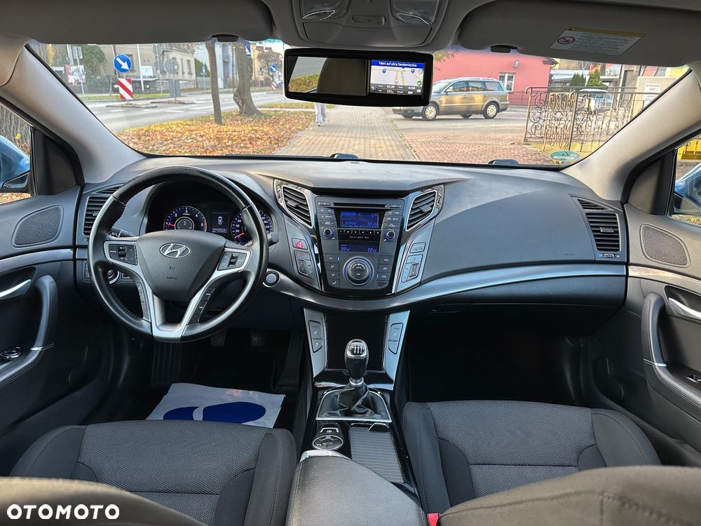 Hyundai i40 i40cw 1.7 CRDi Fifa World Cup Edition - 21