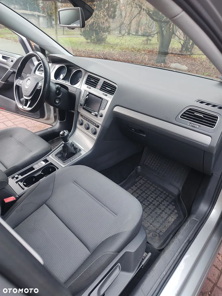 Volkswagen Golf 1.4 TSI BMT Comfortline - 16