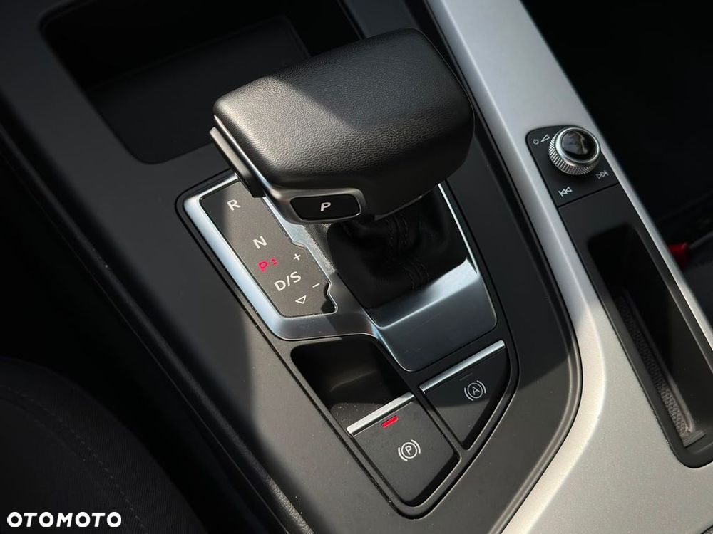 Audi A4 Allroad - 24