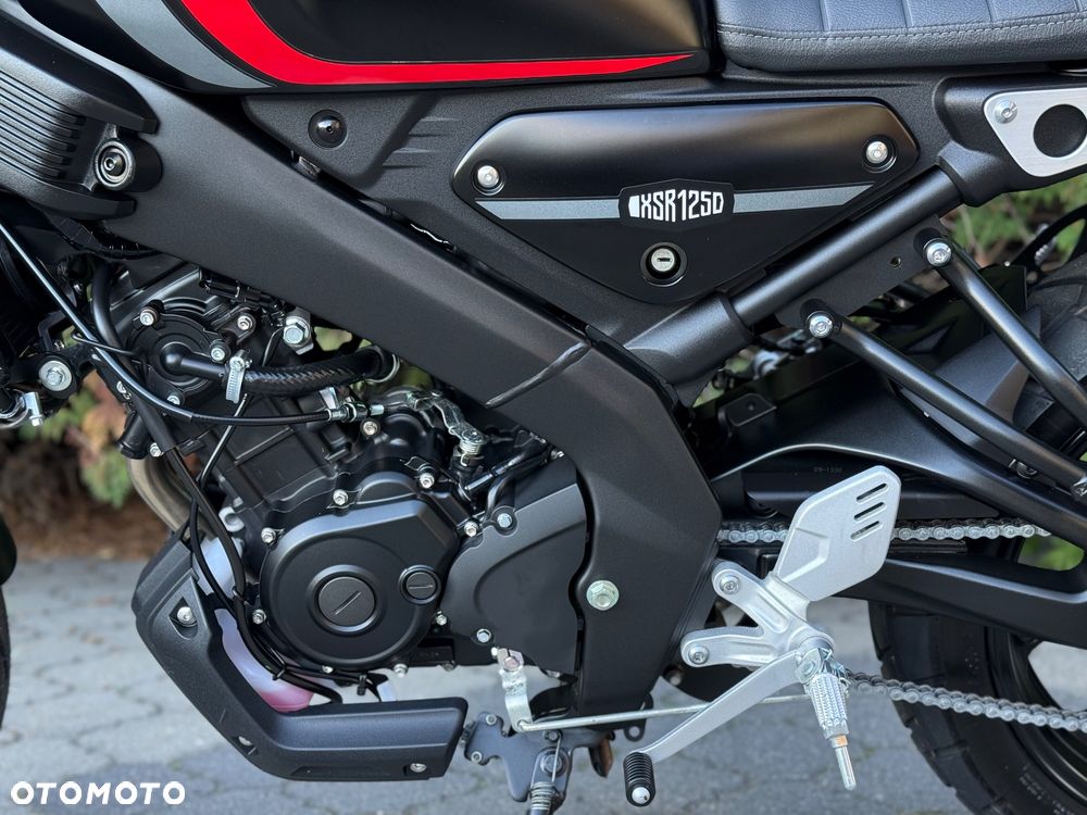 Yamaha XSR - 33