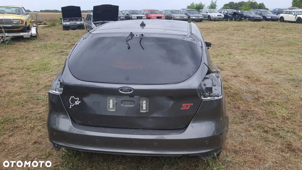 Ford Focus - 5