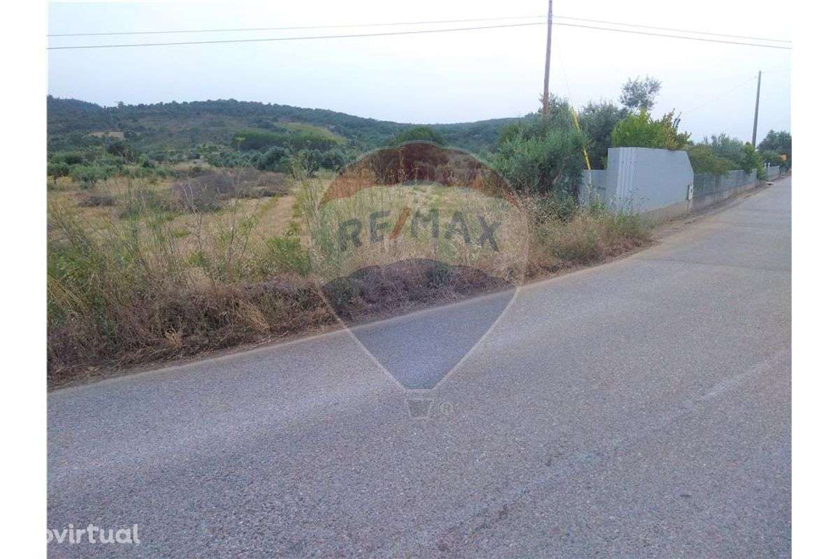 Terreno  para venda - Grande imagem: 2/4