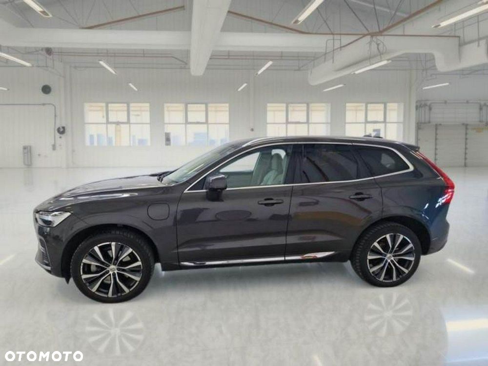 Volvo XC 60 T6 Plug-In Hybrid AWD Inscription Expression - 3