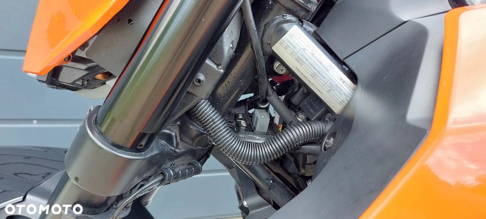 KTM Duke - 18