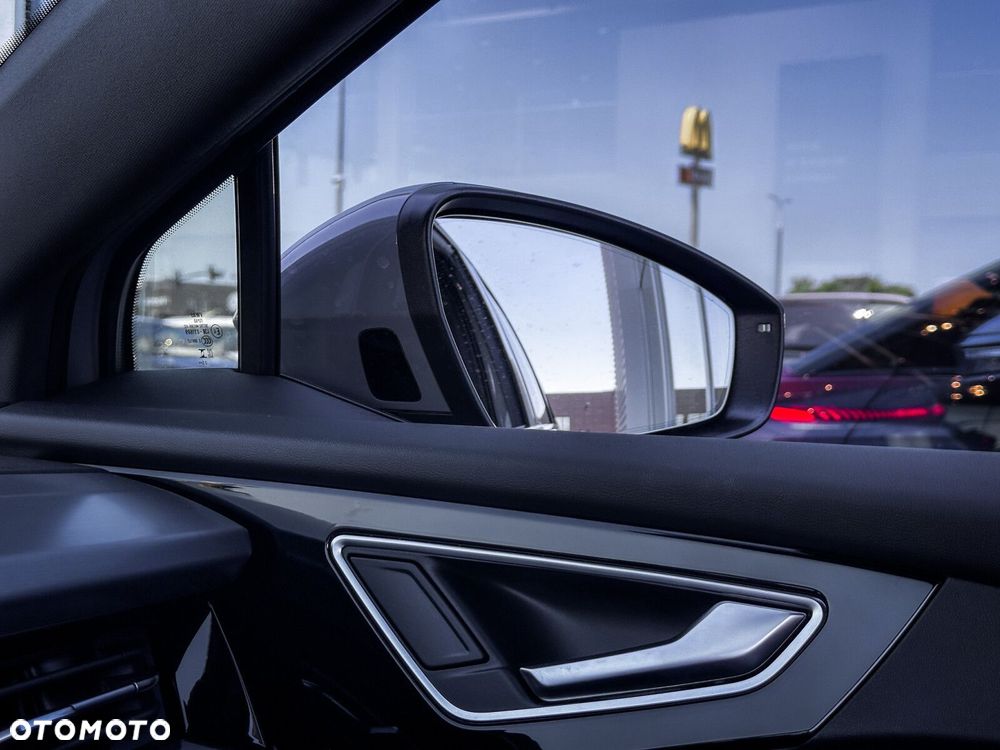 Audi Q4 e-tron - 36