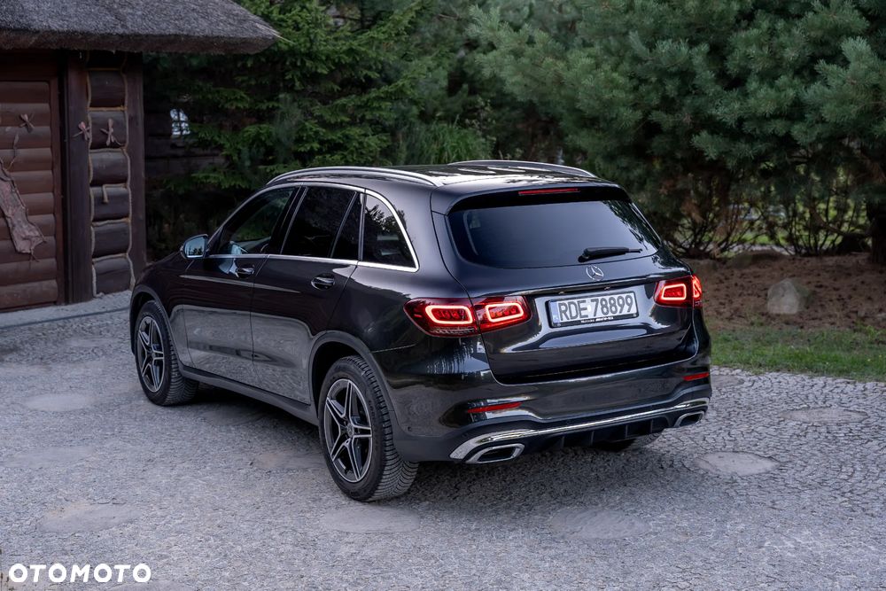 Mercedes-Benz GLC 200 d 4Matic 9G-TRONIC Exclusive - 3