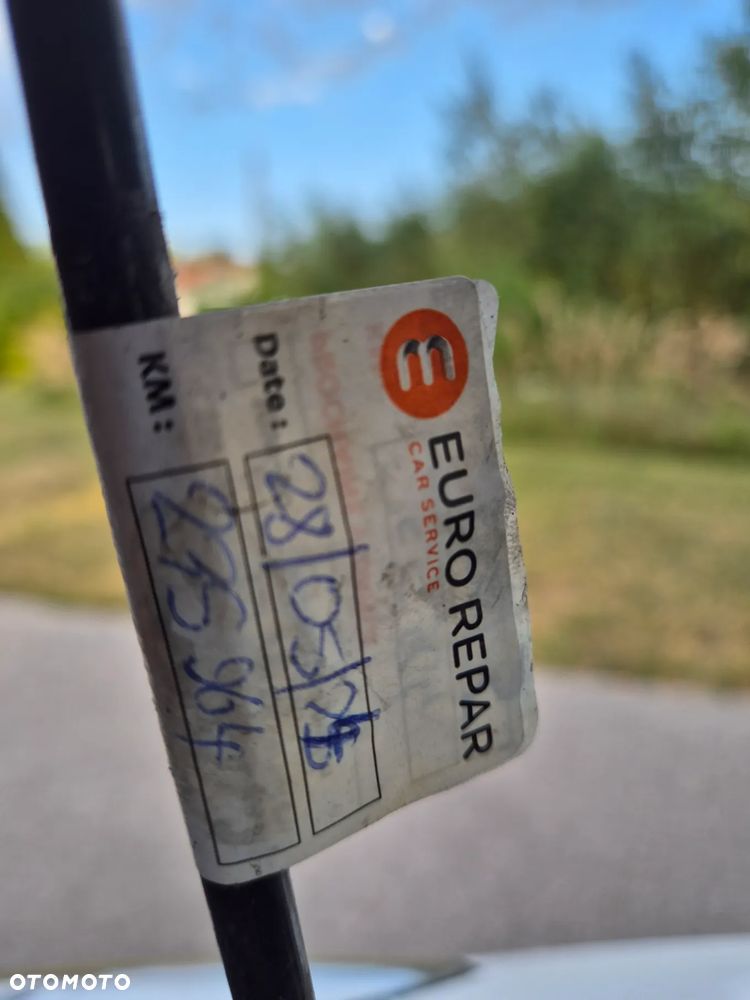 Hyundai i30 ver-1-6-crdi-bluedrive-comfort - 16