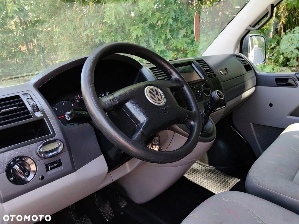Volkswagen Transporter - 14