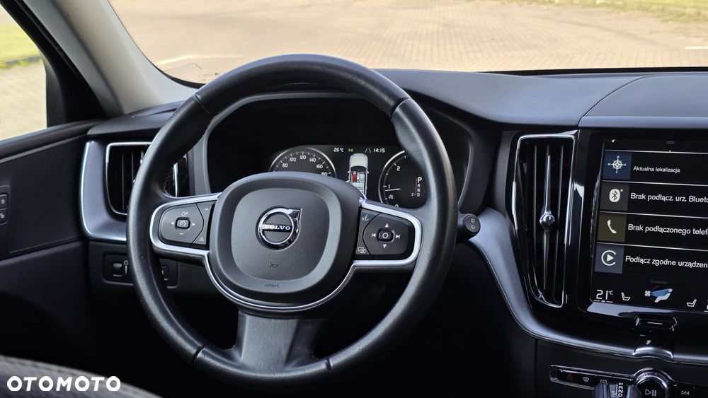 Volvo XC 60 D4 Momentum - 23