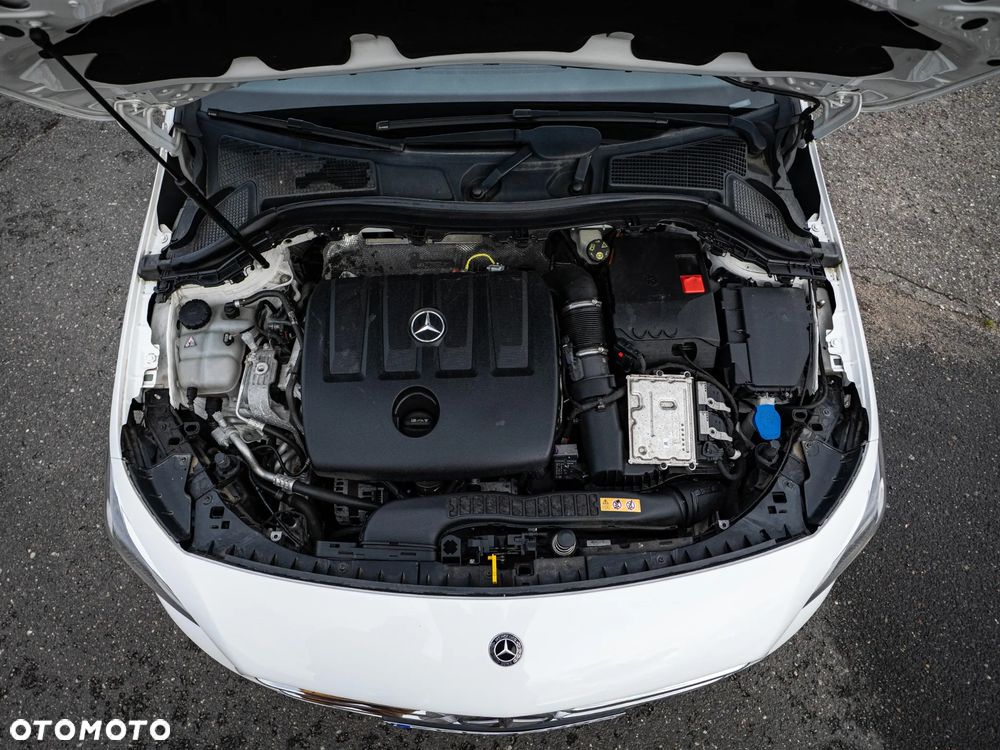 Mercedes-Benz Klasa B 180 d - 9