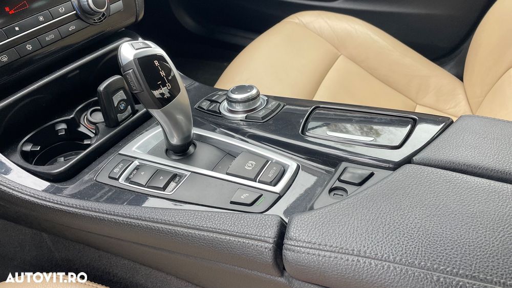 BMW Seria 5 520d - 11