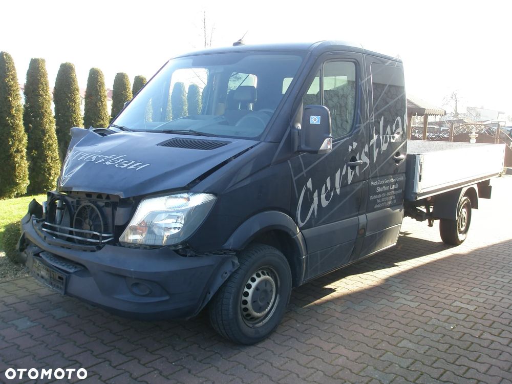 Mercedes-Benz Sprinter - 32