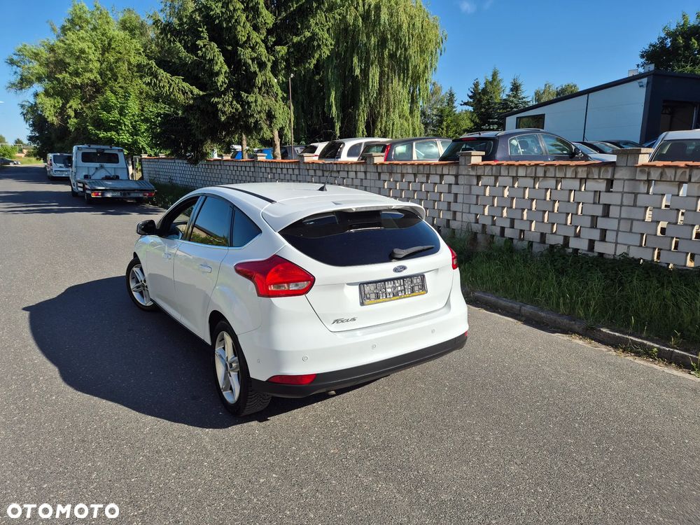 Ford Focus 1.5 TDCi DPF Start-Stopp-System Titanium - 11