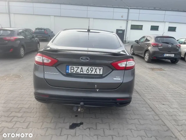 Ford Fusion - 6