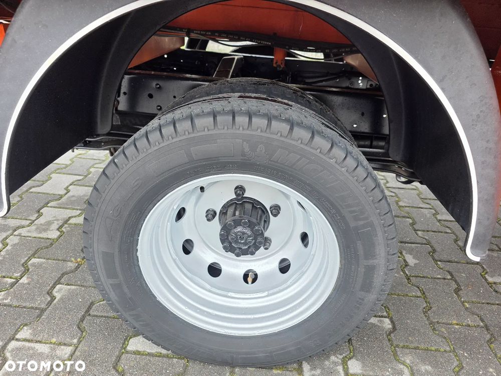 Nissan CMC PLA190 - 17