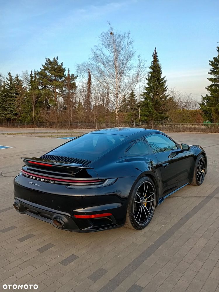 Porsche 911 Turbo S - 6