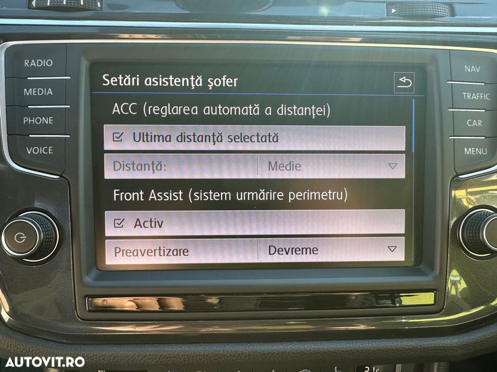 Volkswagen Tiguan 2.0 TDI 4Mot DSG Comfortline - 29