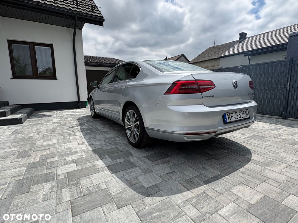 Volkswagen Passat 2.0 TDI BMT Comfortline DSG - 4