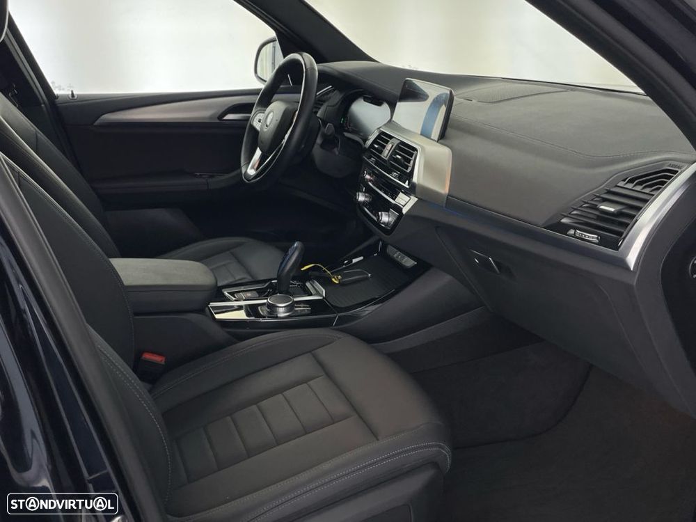 BMW iX3 Inspiring - 23