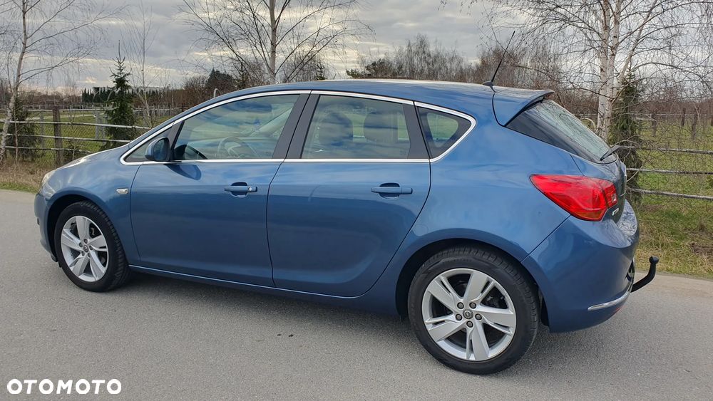 Opel Astra 1.4 Turbo ENERGY - 4