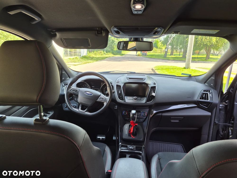 Ford Kuga 1.5 EcoBoost FWD ST-Line ASS GPF - 4