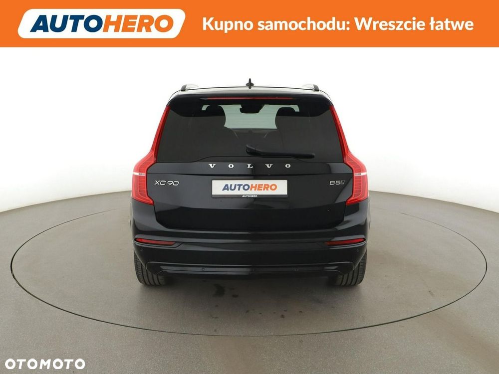 Volvo XC 90 - 7
