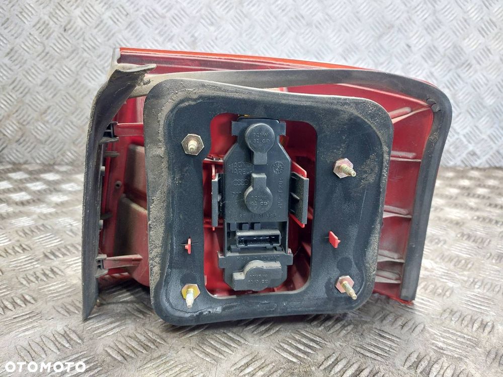 LAMPA LEWY TYŁ AUDI A6 C5 LIFT AVANT KOMBI 4B9945095F - 3