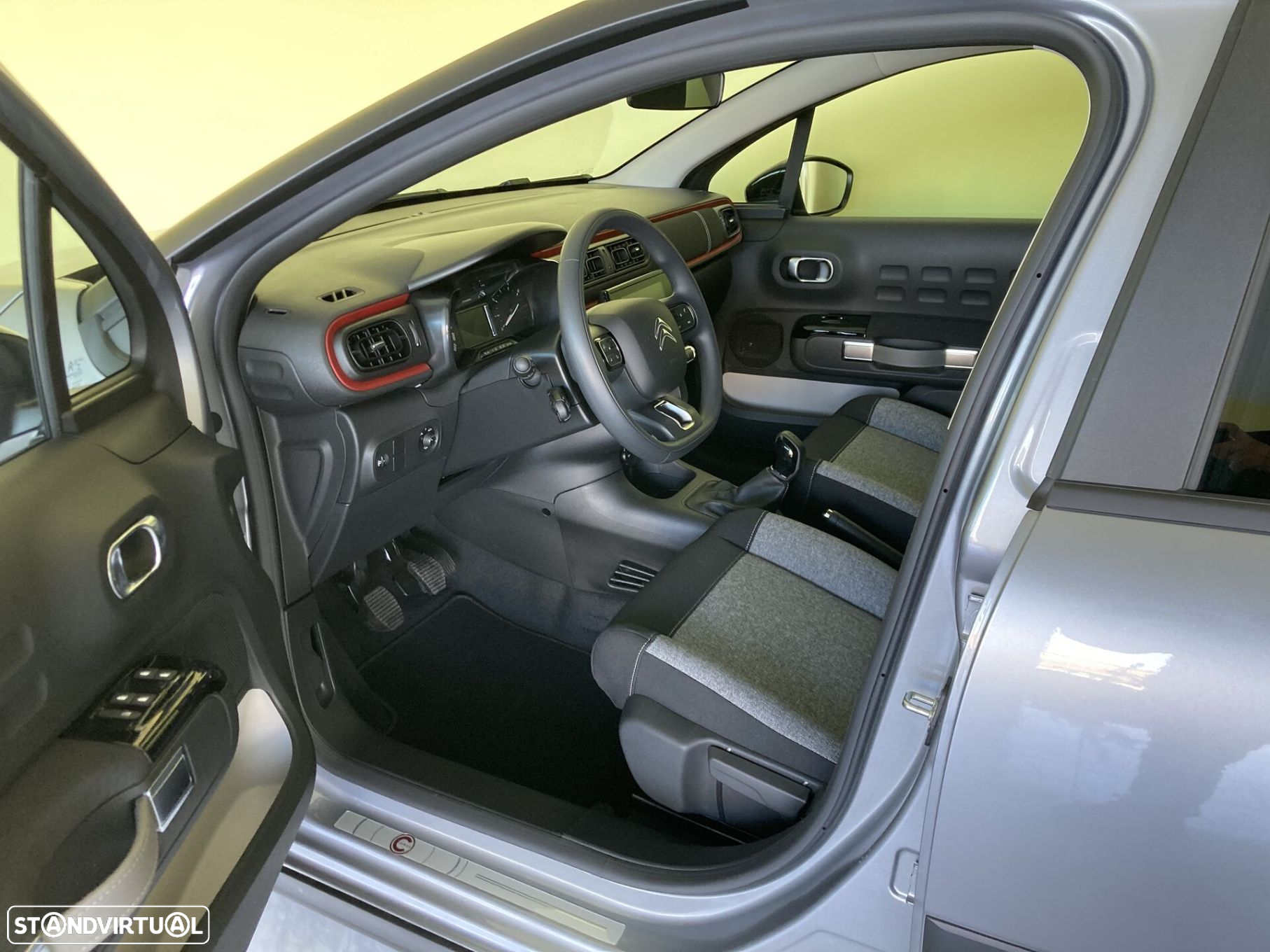 Citroën C3 1.2 PureTech C-Series - 6