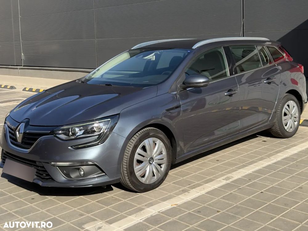 Renault Megane - 5