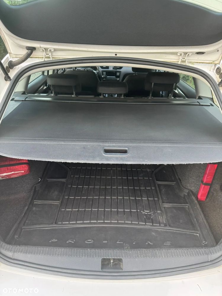 Skoda Octavia 1.6 TDI Active - 8