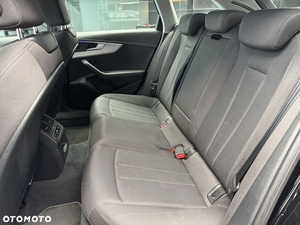 Audi A4 Avant 40 TDI mHEV Quattro S tronic - 15