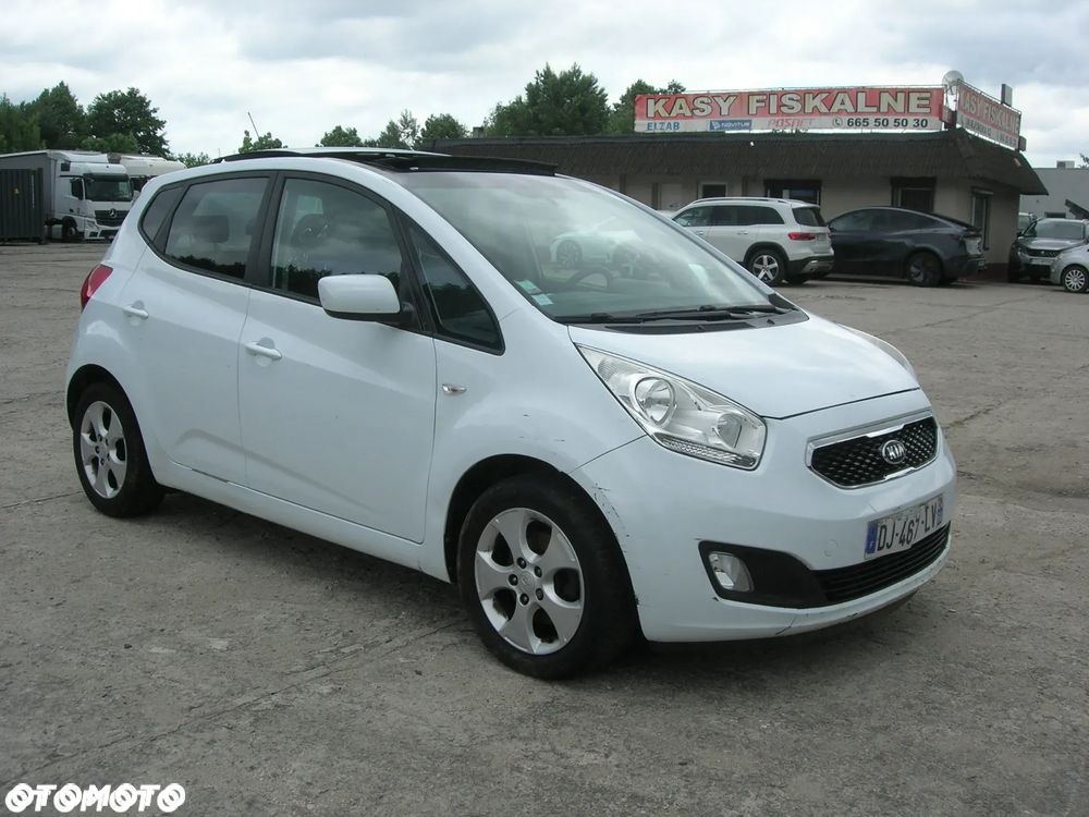 Kia Venga - 1