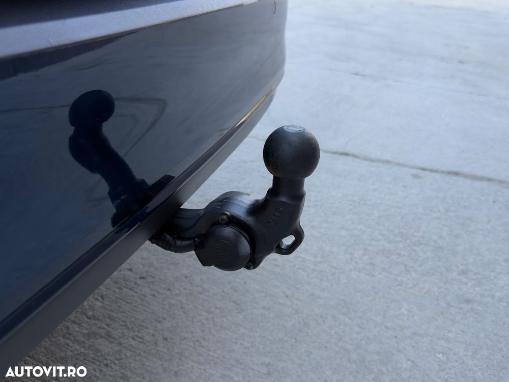 Volkswagen Passat 2.0 TDI SCR DSG Business - 14