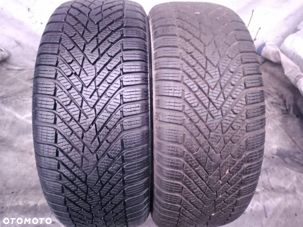Pirelli Winter 2 Cinturato 215/50 R17 95V 2025 7-7.5mm - 1