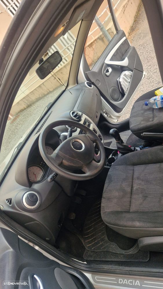 Dacia Sandero 1.5 dCi Confort - 9