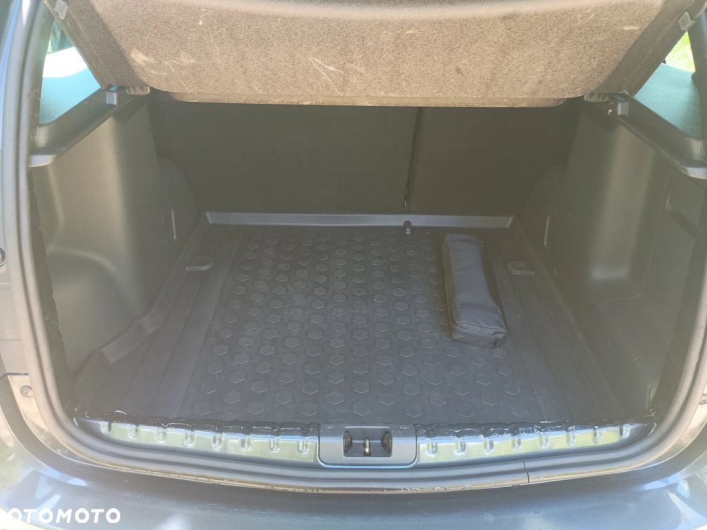 Dacia Duster 1.2 TCe Prestige - 11
