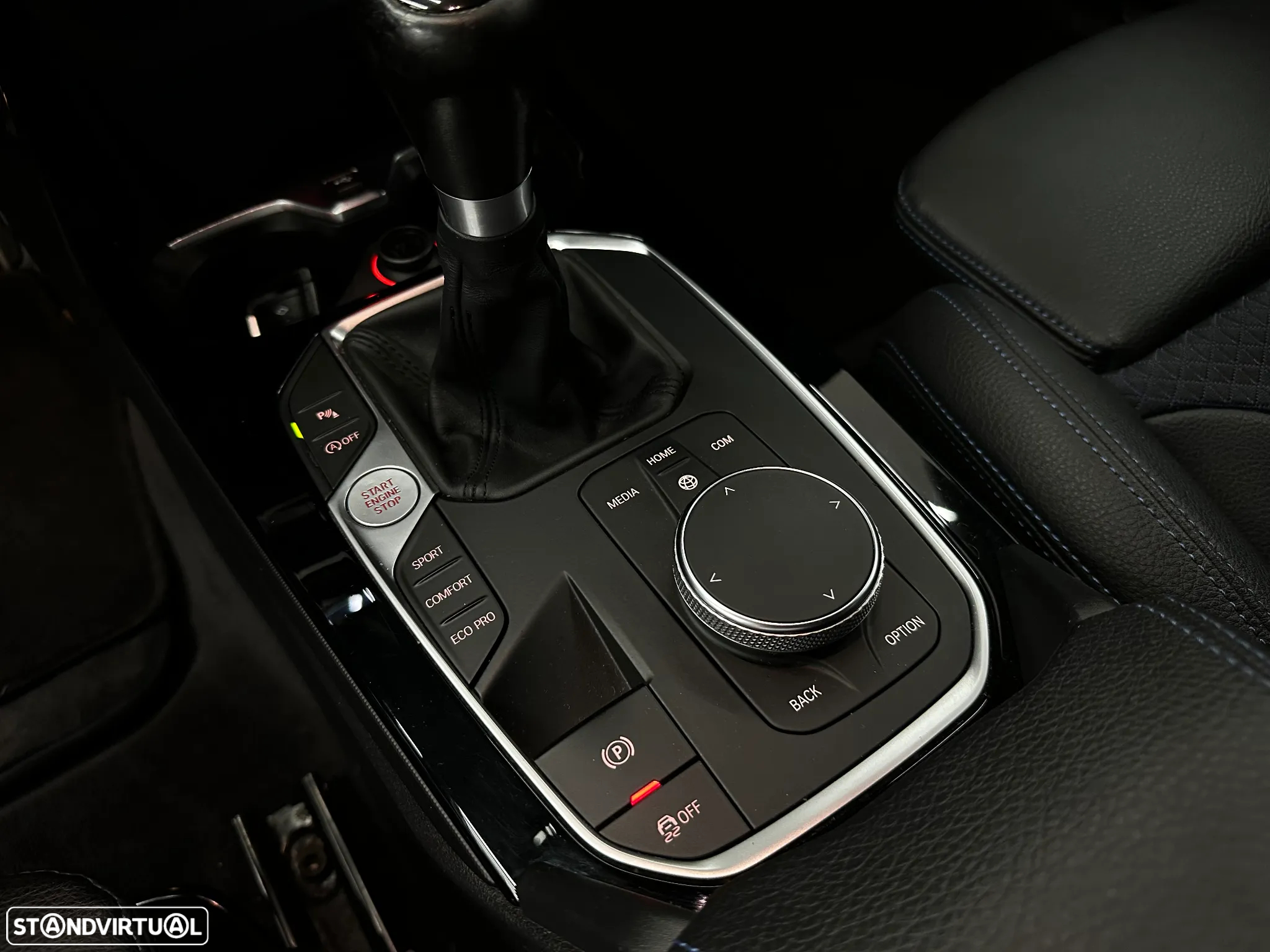 BMW 116 d Pack M - 24