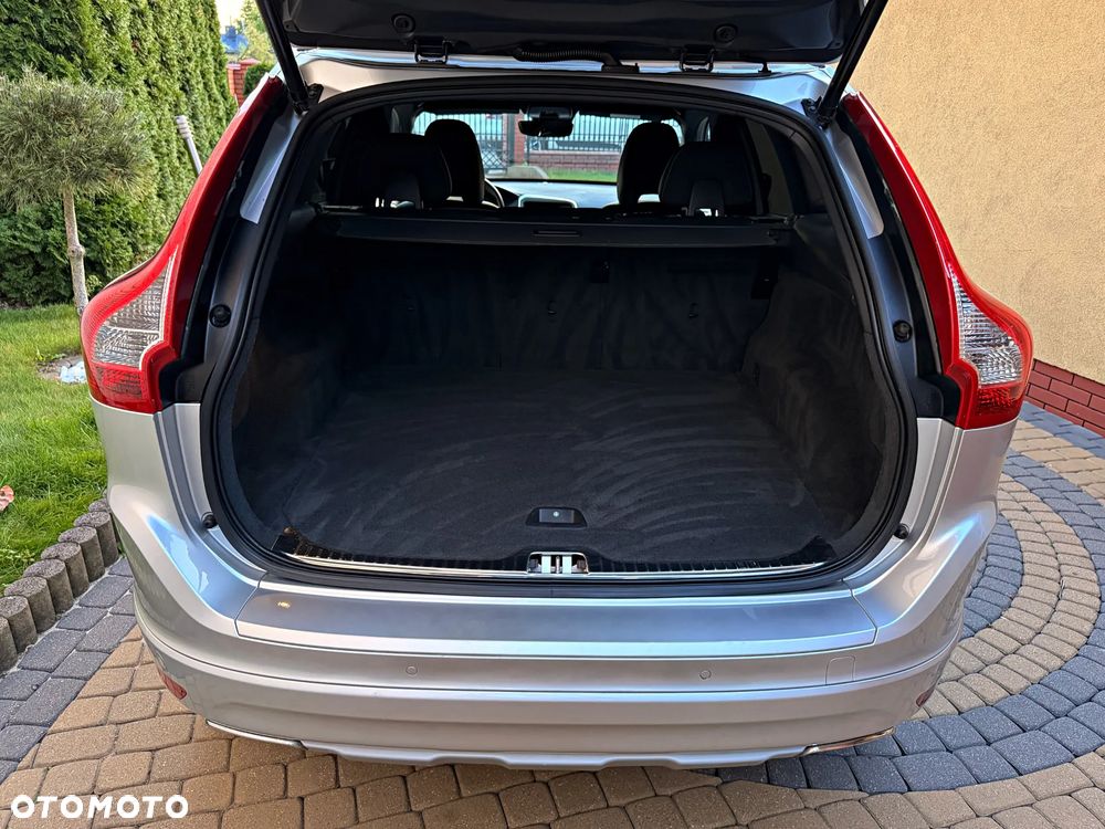 Volvo XC 60 D4 Geartronic Linje Inscription - 17