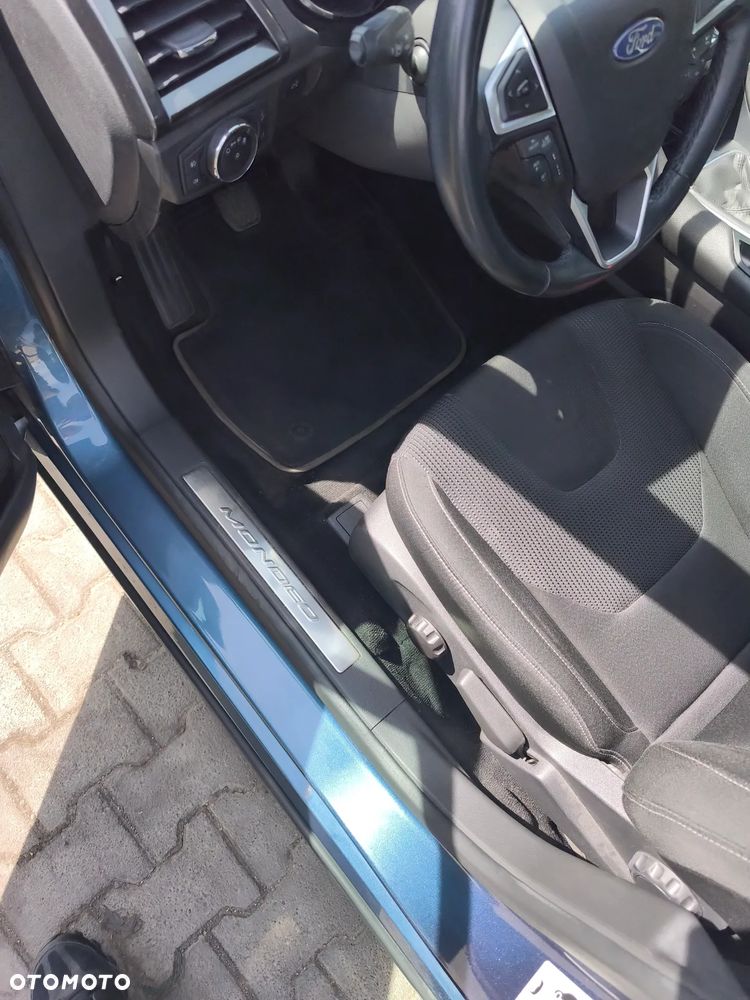 Ford Mondeo 2.0 EcoBlue Titanium - 16