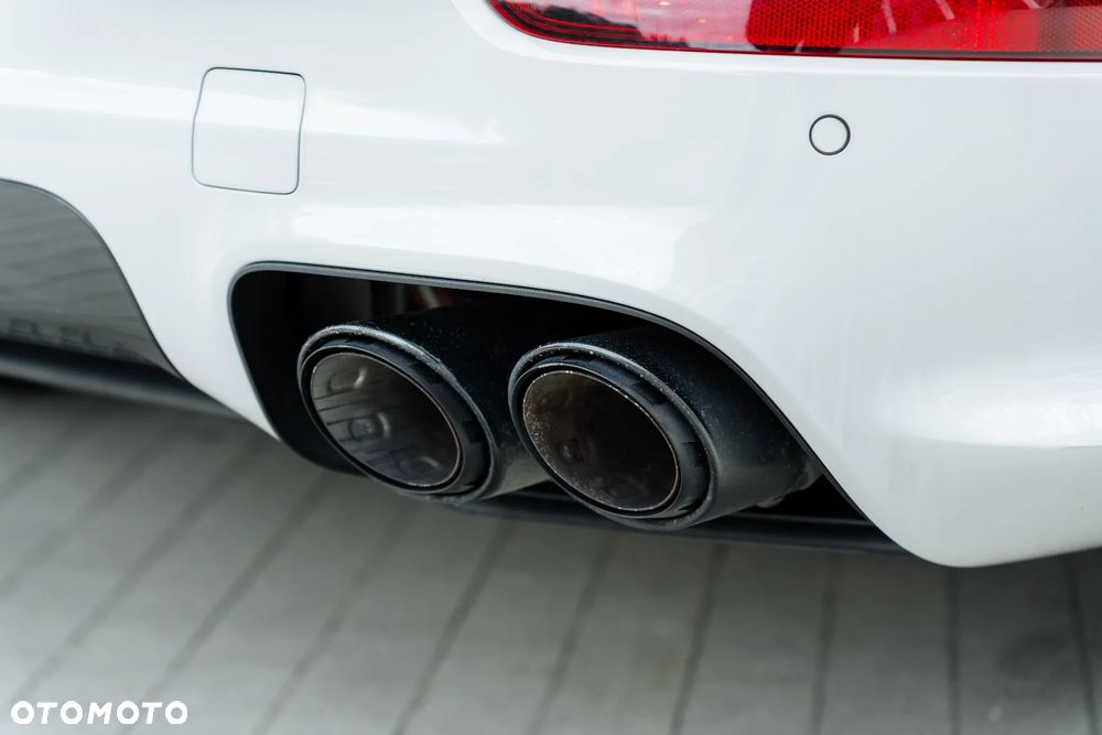 Porsche Cayenne S - 4