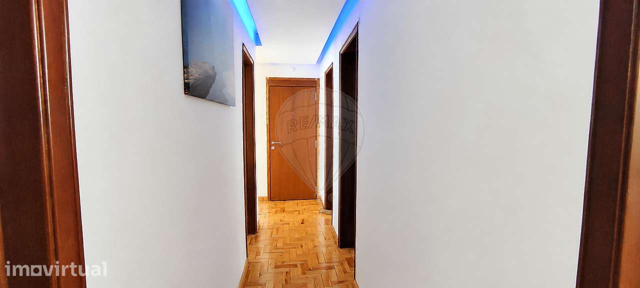 Apartamento T4 para venda - Grande imagem: 3/13