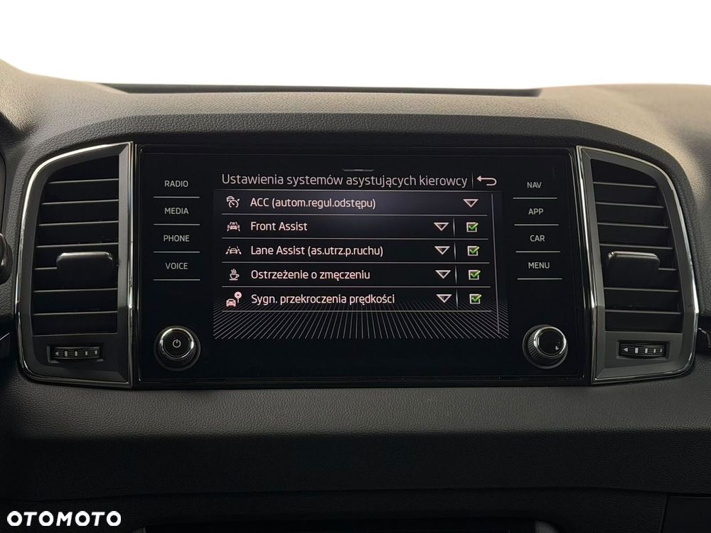 Skoda Karoq 1.5 TSI ACT Edition 130 DSG - 29