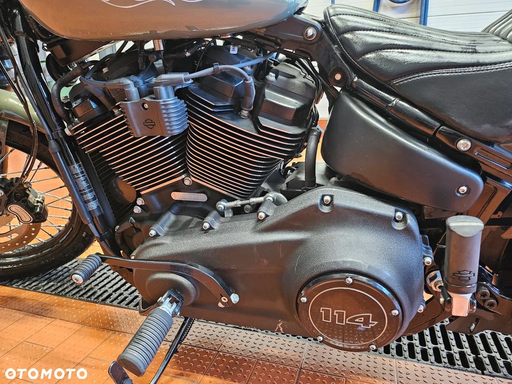 Harley-Davidson Softail Street Bob - 7